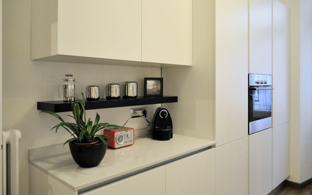 cucina total white senza maniglie