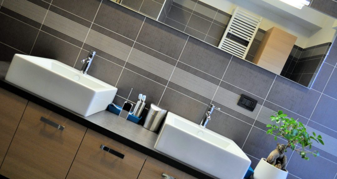 bagno rovere sbiancato con doppio lavabo