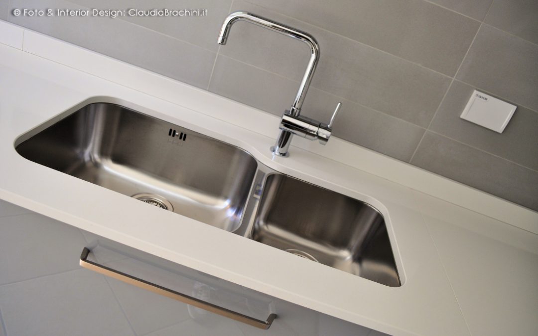 lavello cucina asimmetrico montato sottotop