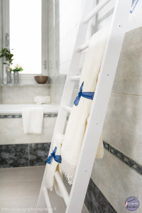 Dettaglio bagno scala porta asciugamani